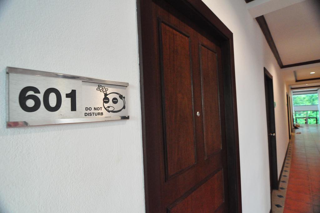 Forty Winks Phuket Hotel Patong Eksteriør bilde
