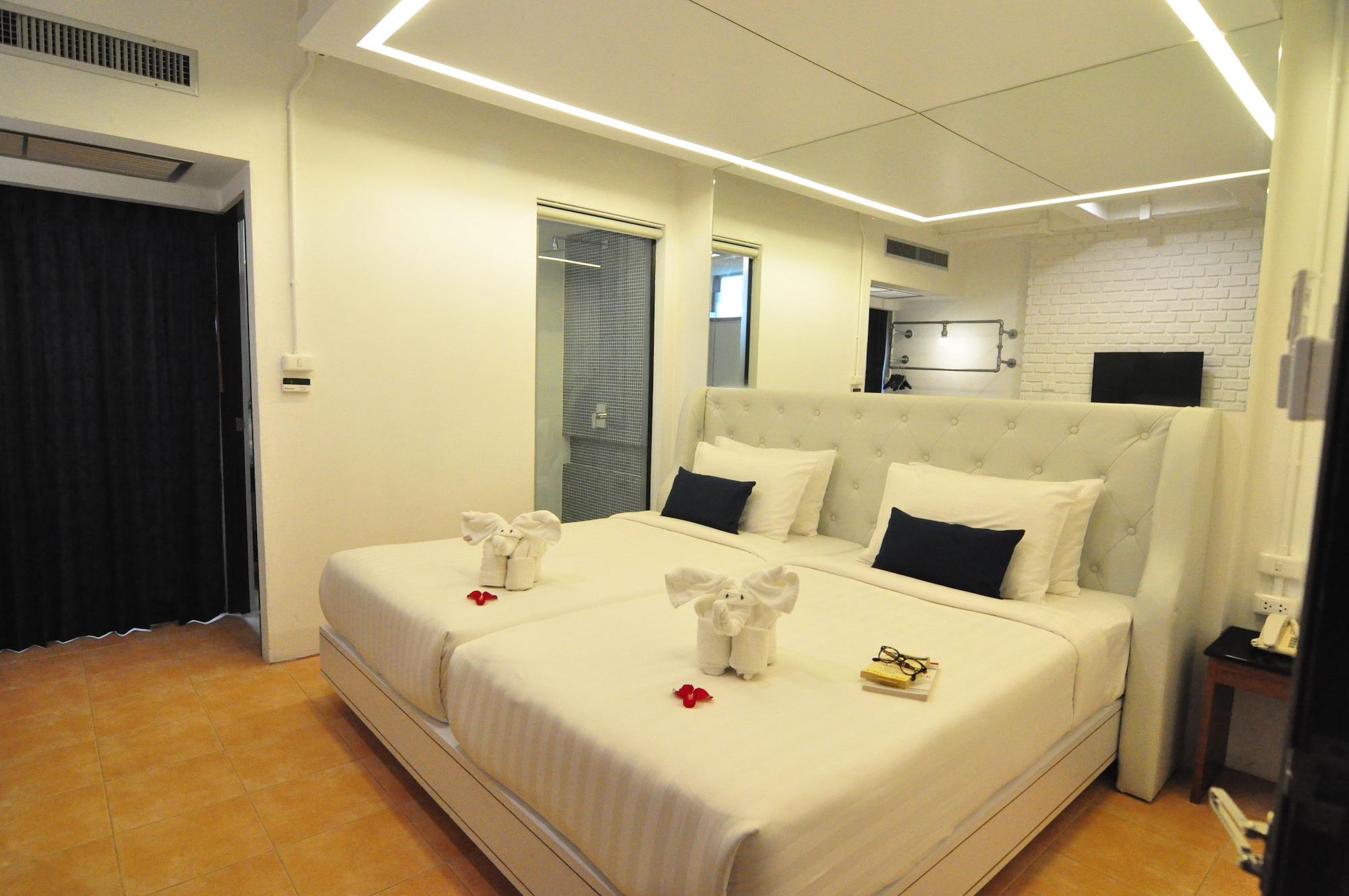 Forty Winks Phuket Hotel Patong Eksteriør bilde