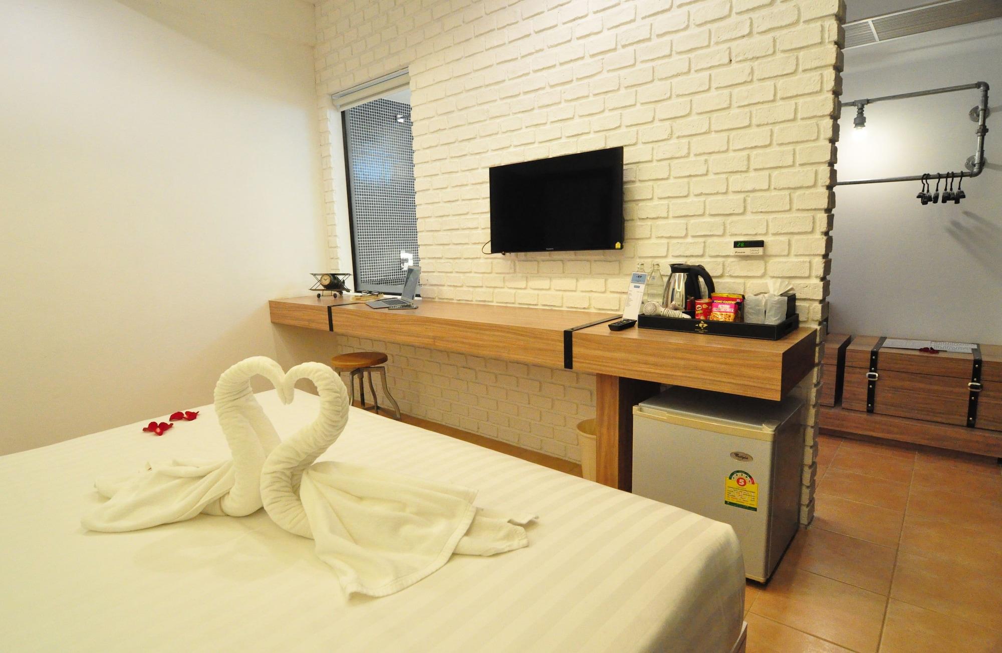 Forty Winks Phuket Hotel Patong Eksteriør bilde